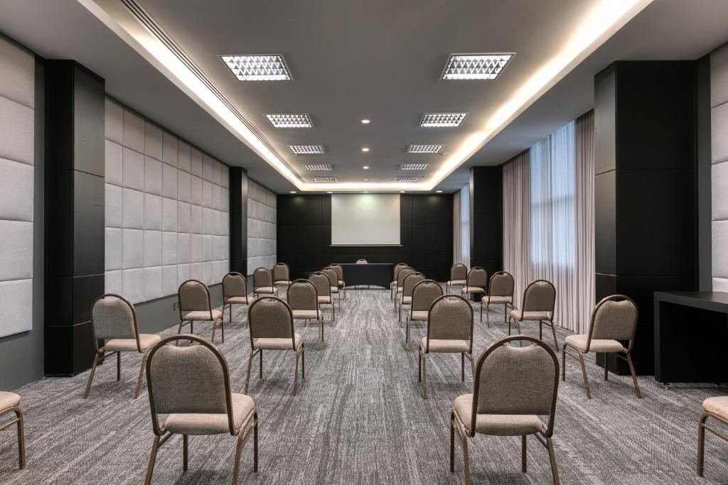 Caesar Business Belvedere Hotel