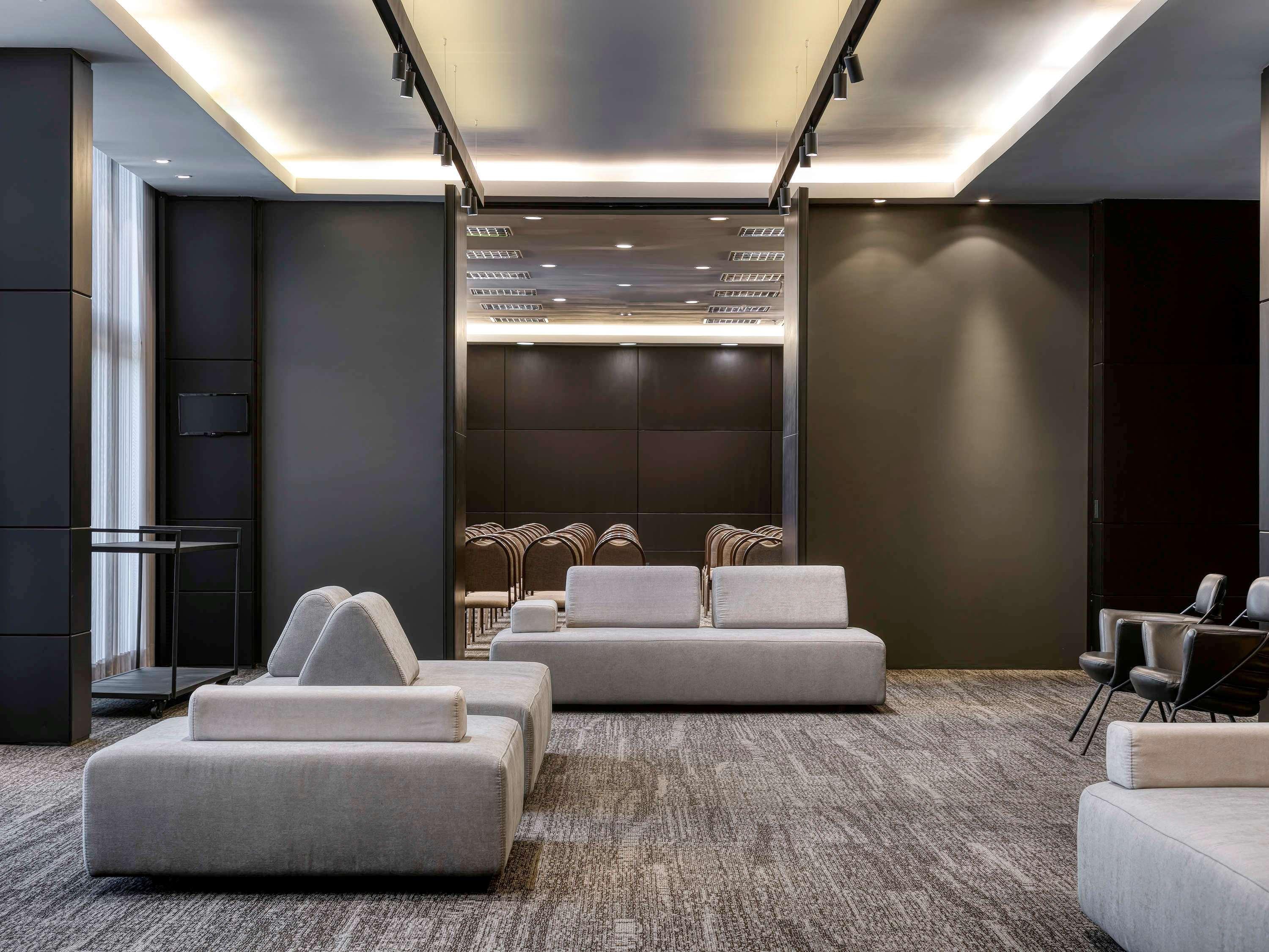 Caesar Business Belvedere 4*