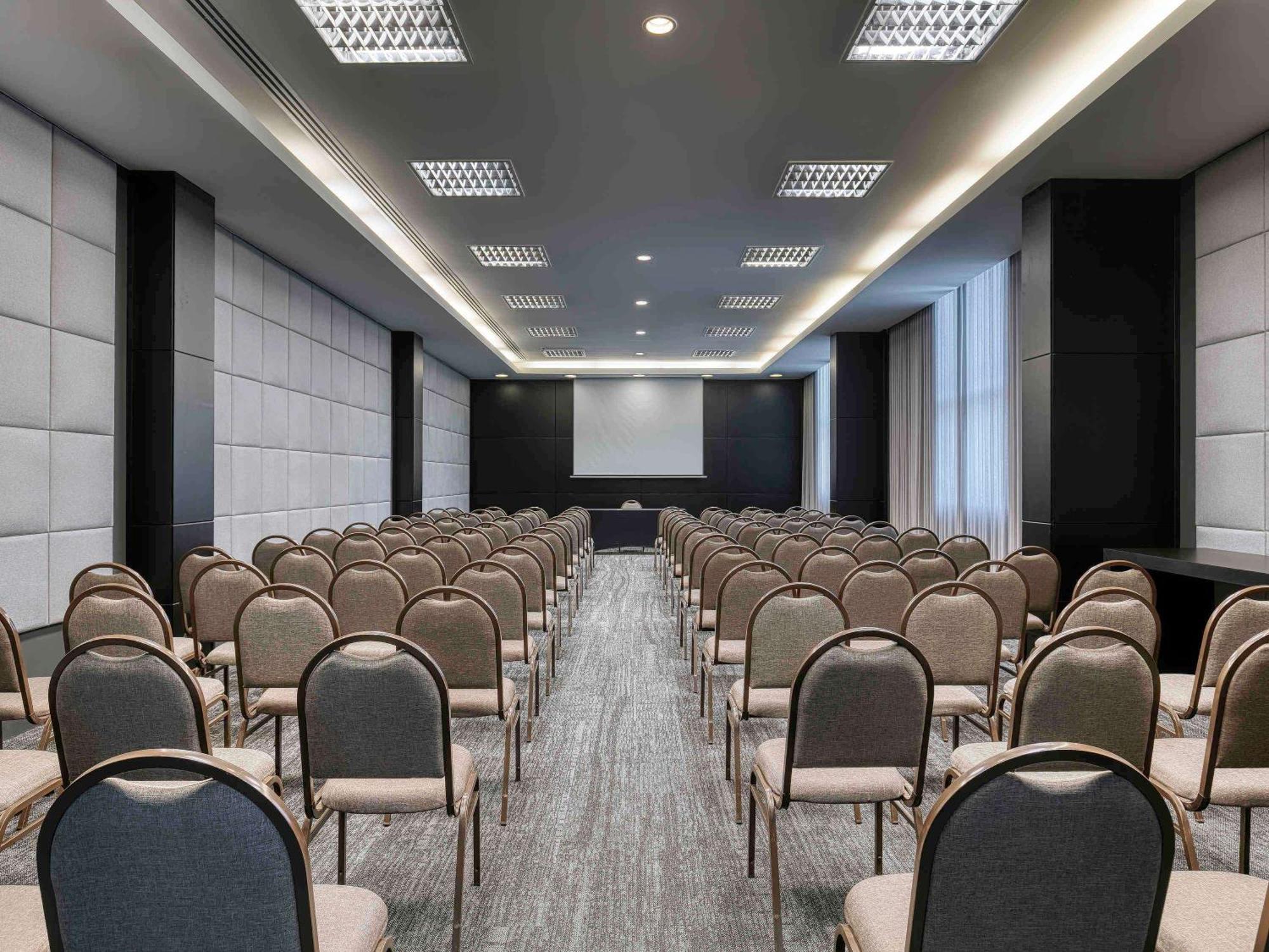 Caesar Business Belvedere 4*